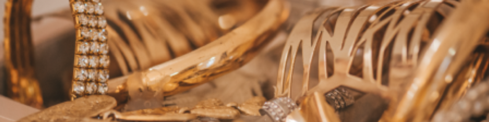sell gold in the woodland